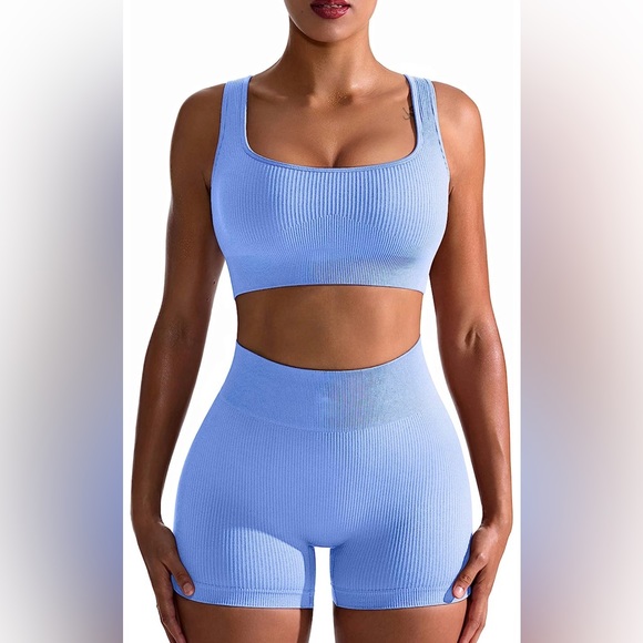 OQQ WORKOUTS-2 PiERCE SEAMLESS RiBBED HiGH WAiST BiKER SHORTS WiTH  SPORTS BRA - Picture 3 of 5